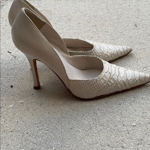 Aldo croc leather cream shoes